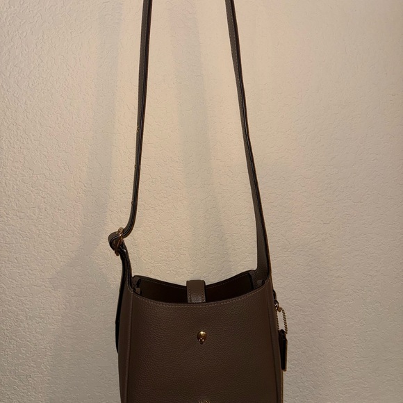 Coach Gray Leather Shoulder Bag - Picture 2 of 6